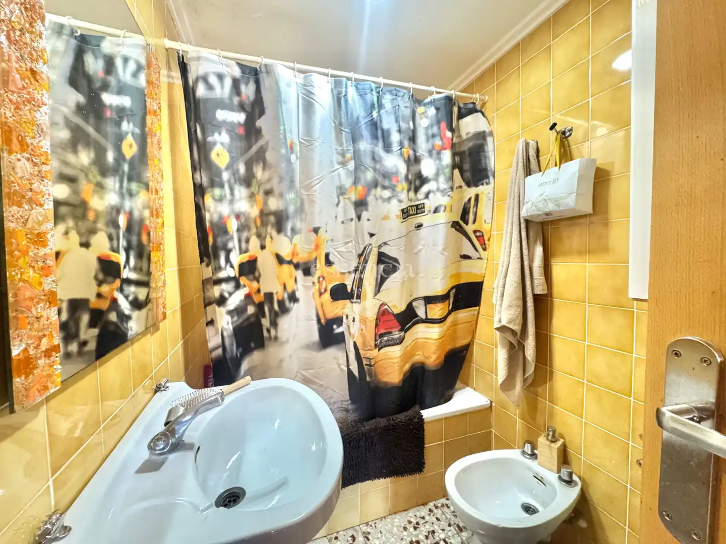 Bathroom of Apartments for sale in Gandia  with Terrace, Storage room and Balcony