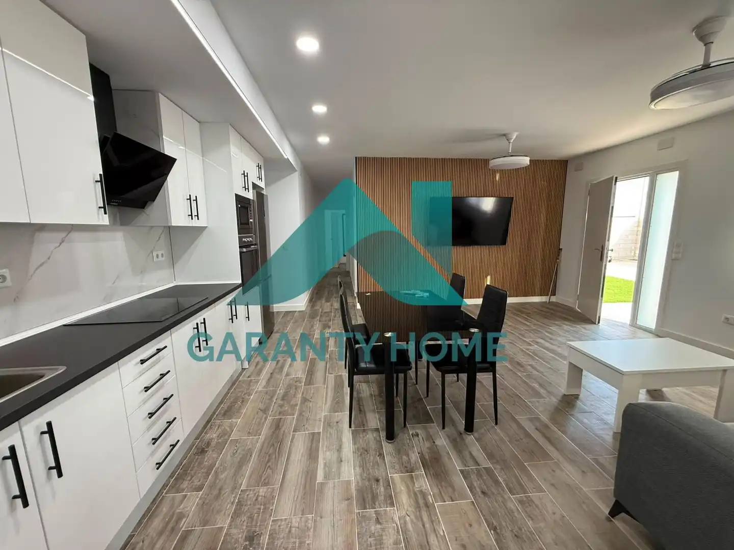 Kitchen of Houses for rent in Cáceres  with Furnished