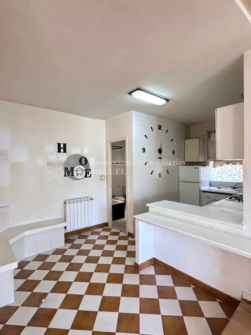Kitchen of Apartments for sale in Verín  with Balcony