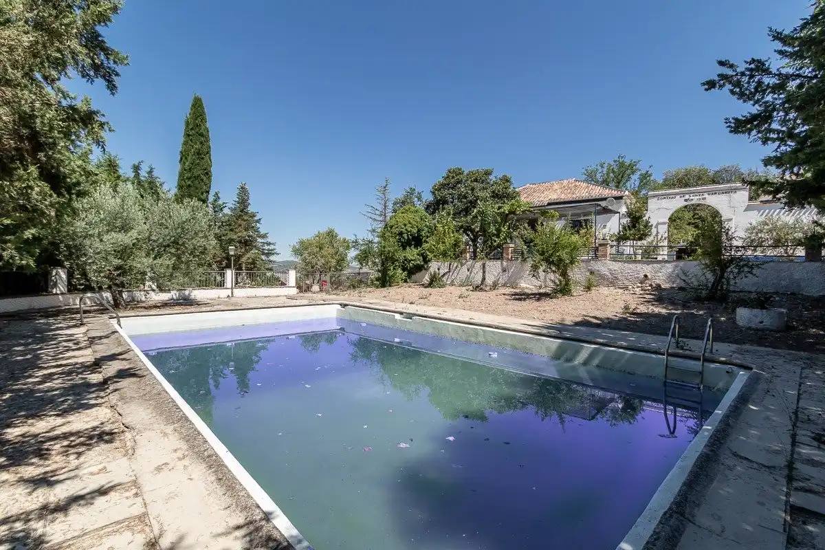 Piscina de Finca rústica en venta en Moclín con Piscina