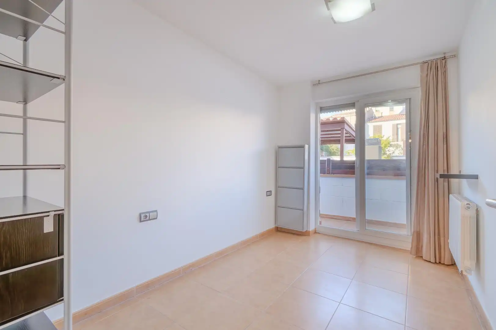 Habitación de Piso en venta en Cassà de la Selva con Aire acondicionado, Calefacción y Terraza