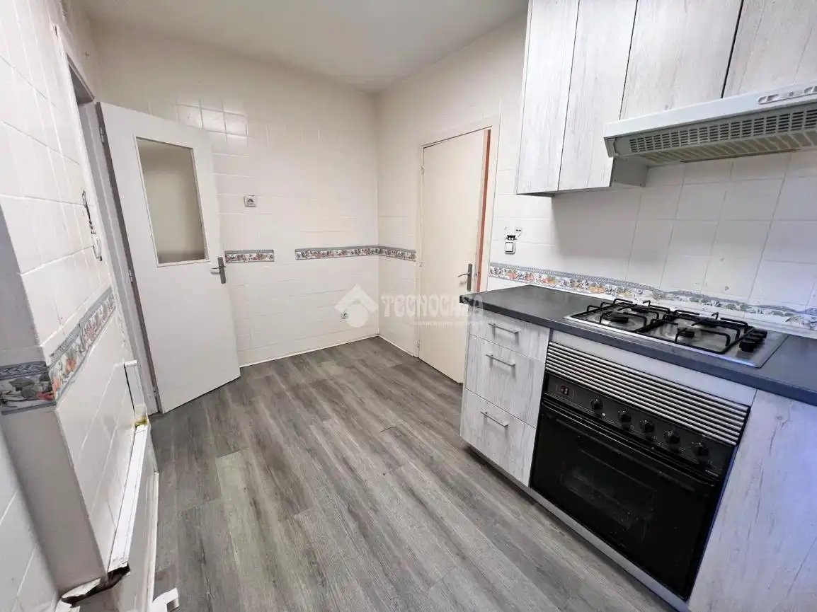 Wohnung mit Aufzug zum Verkauf in Barrio Venecia - Nueva Alcalá, imagen 2