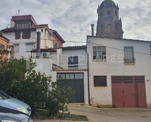 Vista exterior de Estudi en venda en Arnedo amb Aire condicionat, Calefacció i Moblat