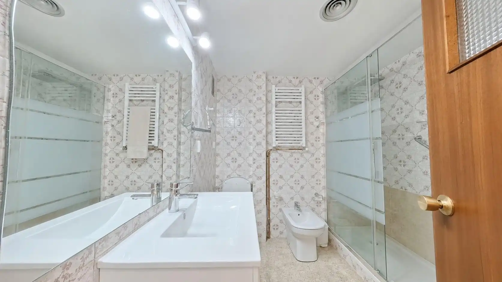Bathroom of Flat for sale in Guadarrama  with Heating, Terrace and Alarm