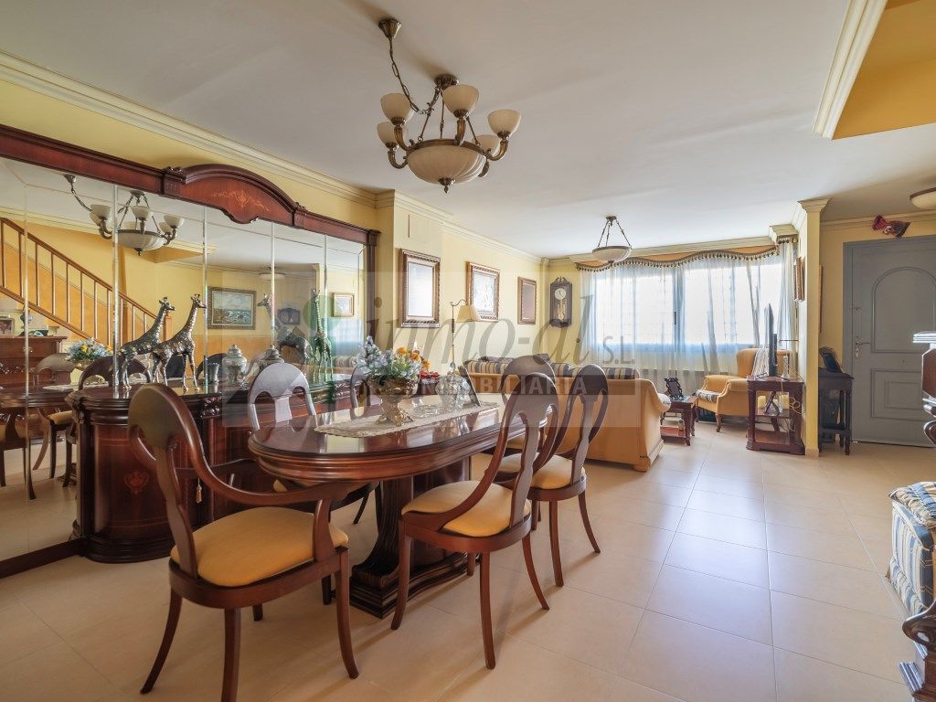 Dining room of Single-family semi-detached for sale in Almazora / Almassora  with Air Conditioner and Heating