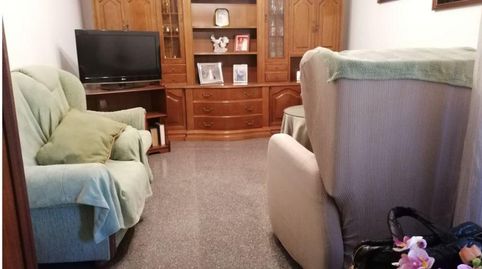 VENTA AMPLIO PISO CÉNTRICO
