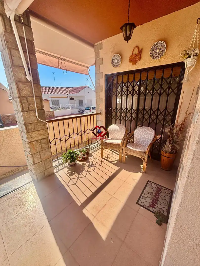 Terrassa de Casa o xalet en venda en San Javier amb Aire condicionat, Calefacció i Jardí privat