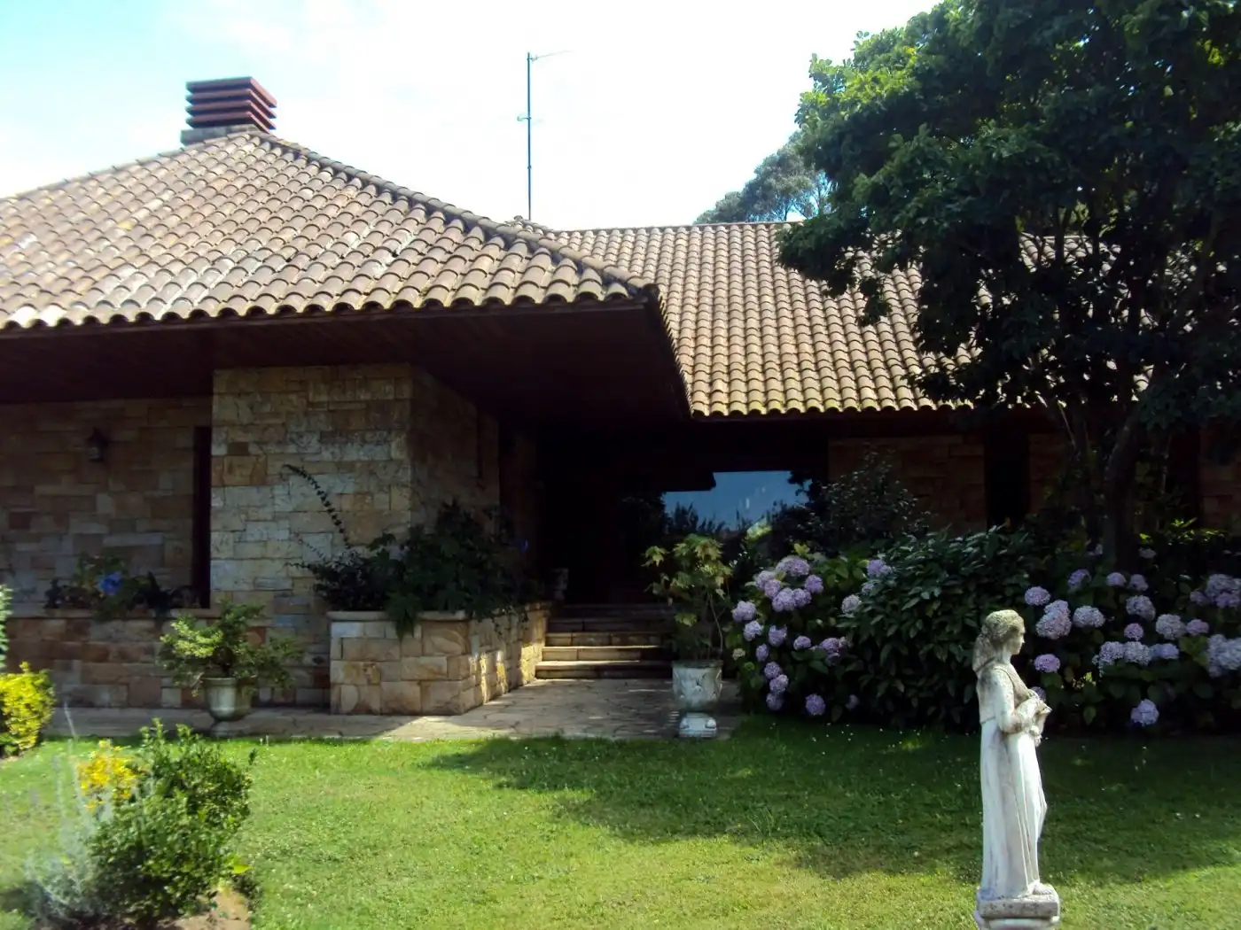 Garten von Country house zum Verkauf in Gijón  mit Klimaanlage, Privatgarten und Terrasse