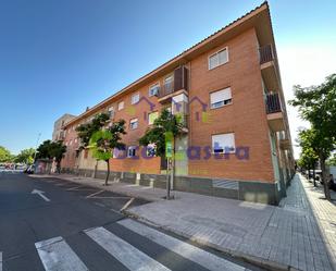 Vista exterior de Pis en venda en Salamanca Capital amb Balcó