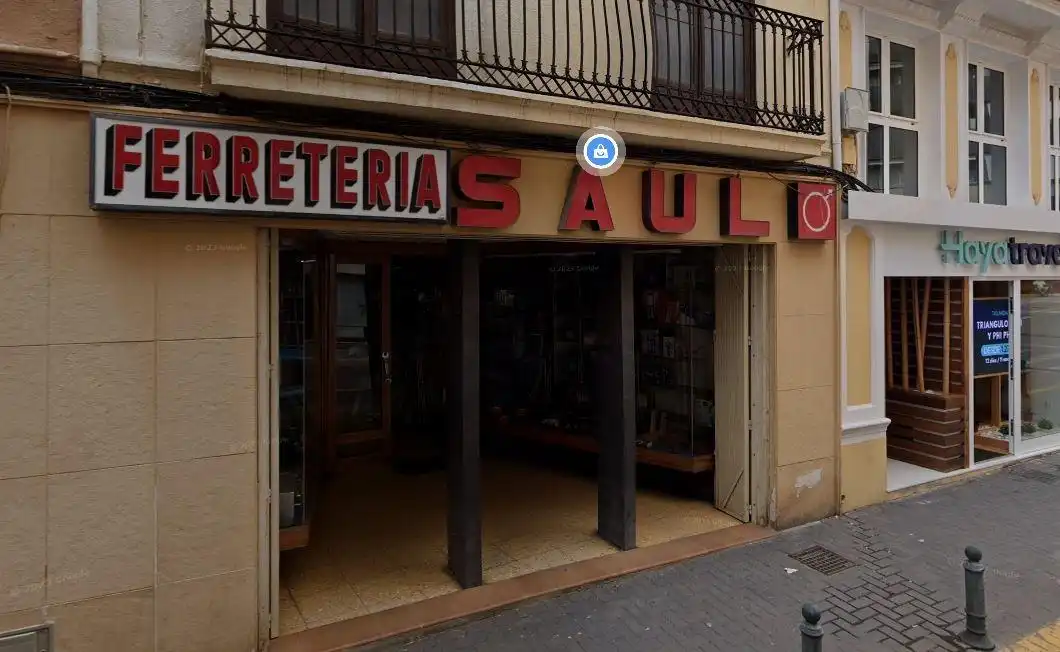Local commercial à louer à Almansa