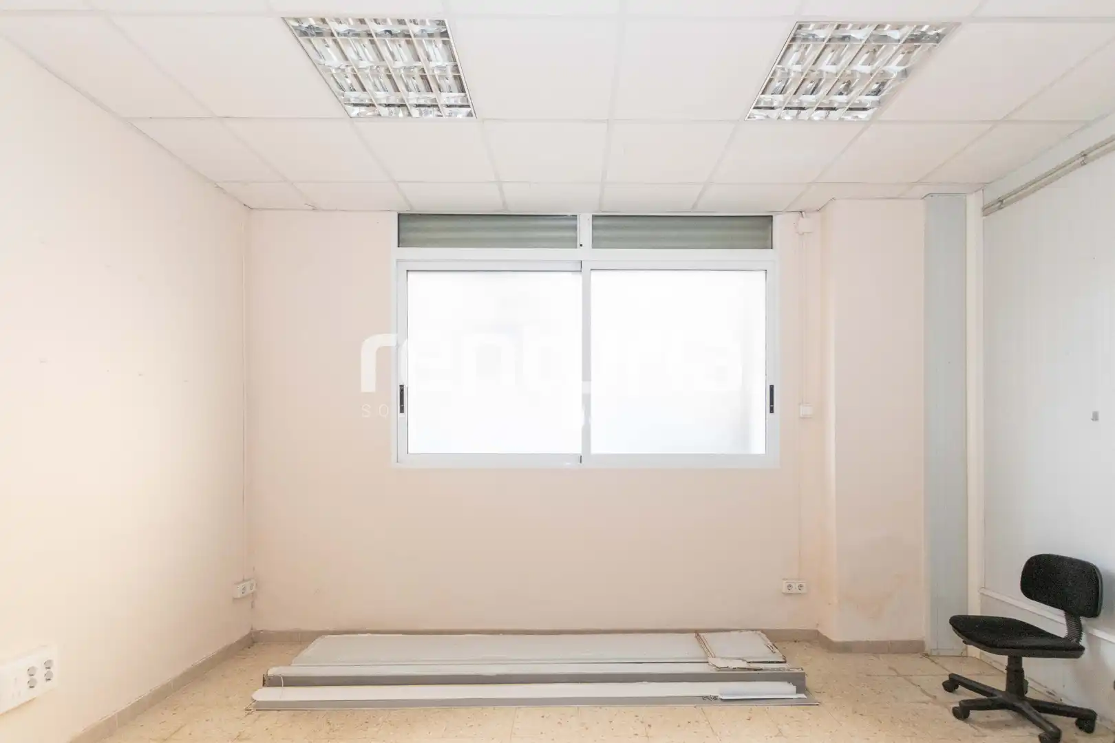 Local en venta en Valencia con Aire acondicionado y Amueblado