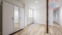 Bedroom of Flat to rent in  Madrid Capital  with Air Conditioner, Heating and Parquet flooring