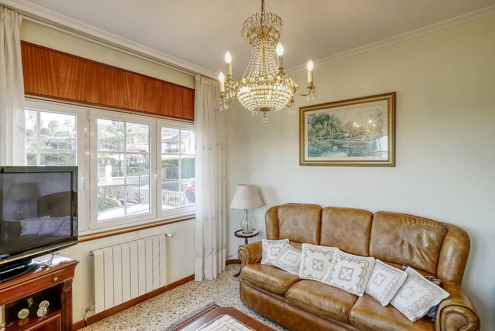 Sala de estar de Casa o chalet en venta en Bergondo con Calefacción, Jardín privado y Horno