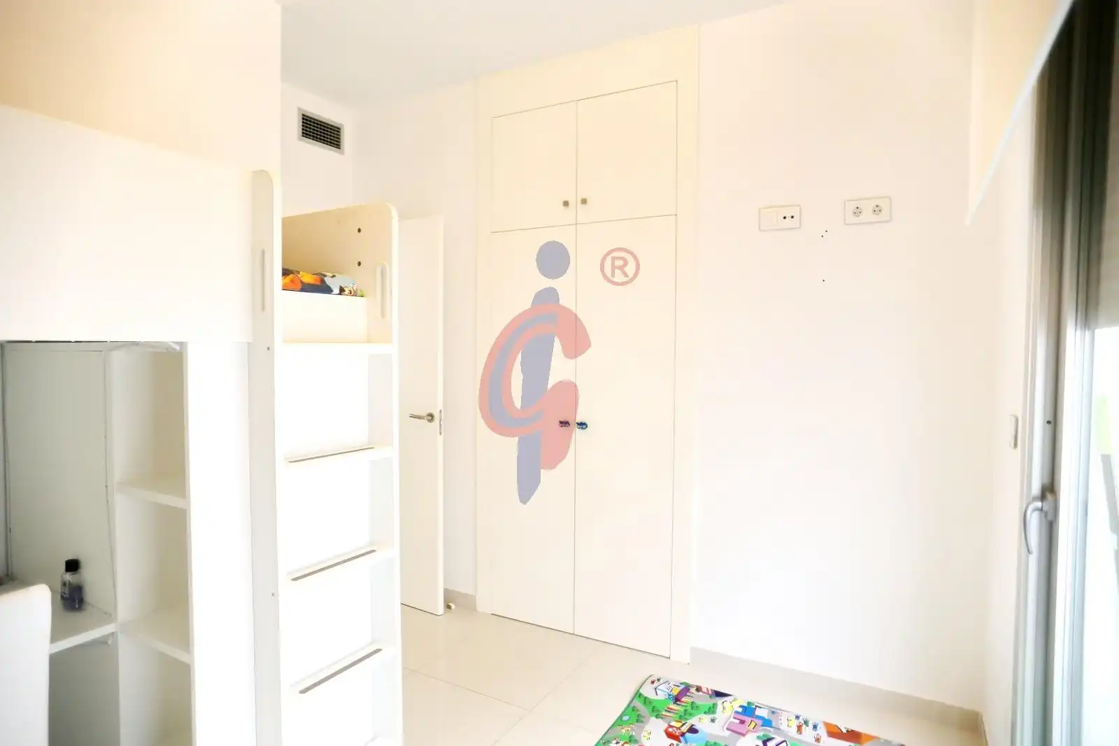 Apartamento en venta en Guardamar del Segura con Aire acondicionado, Jardín privado y Terraza