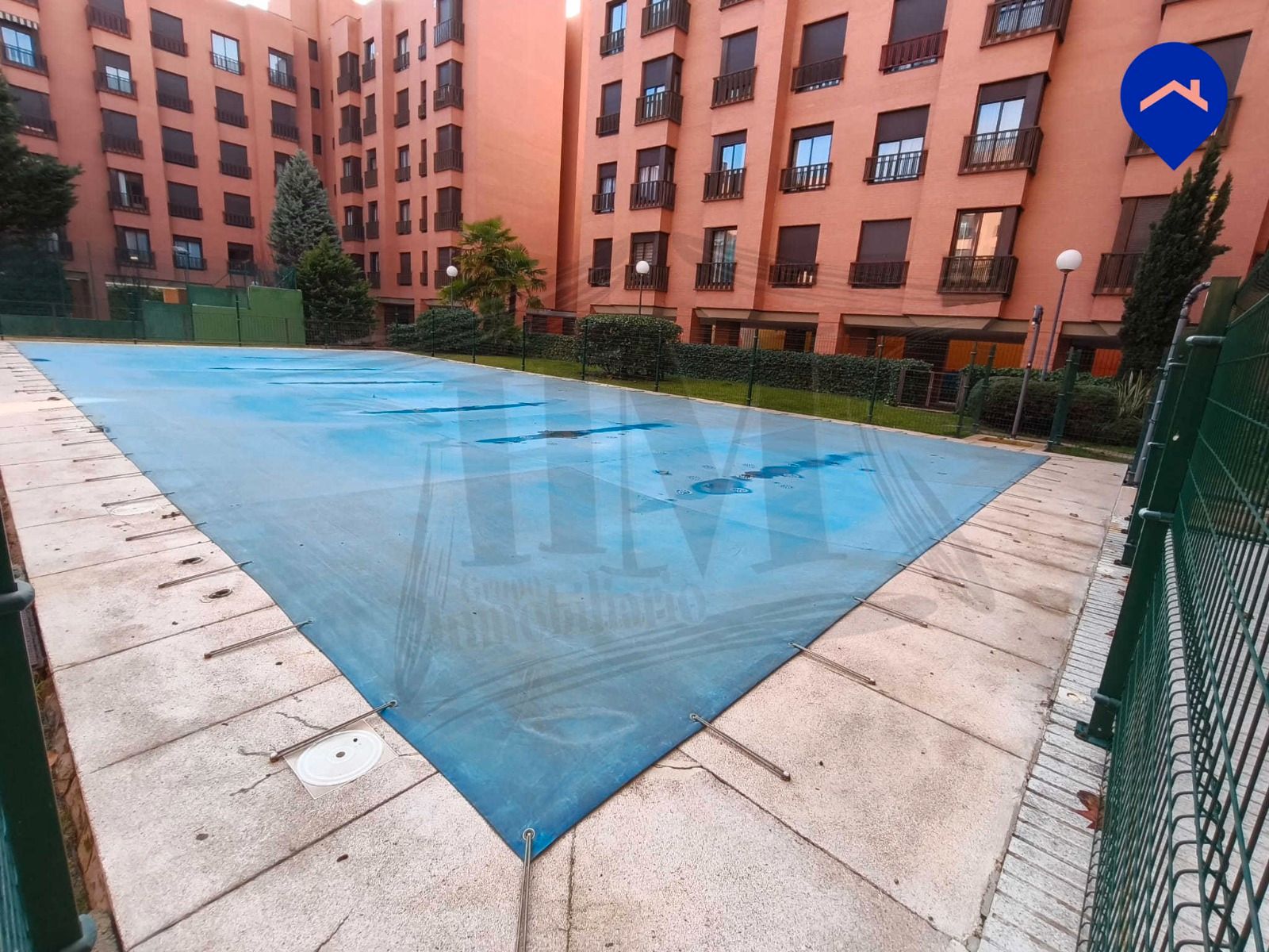 Piscina de Pis en venda en  Madrid Capital amb Aire condicionat, Calefacció i Parquet
