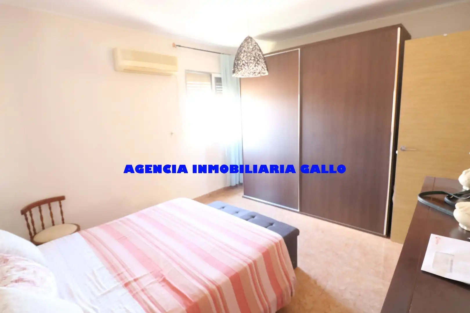 Bedroom of Flat for sale in Sevilla  with Air Conditioner