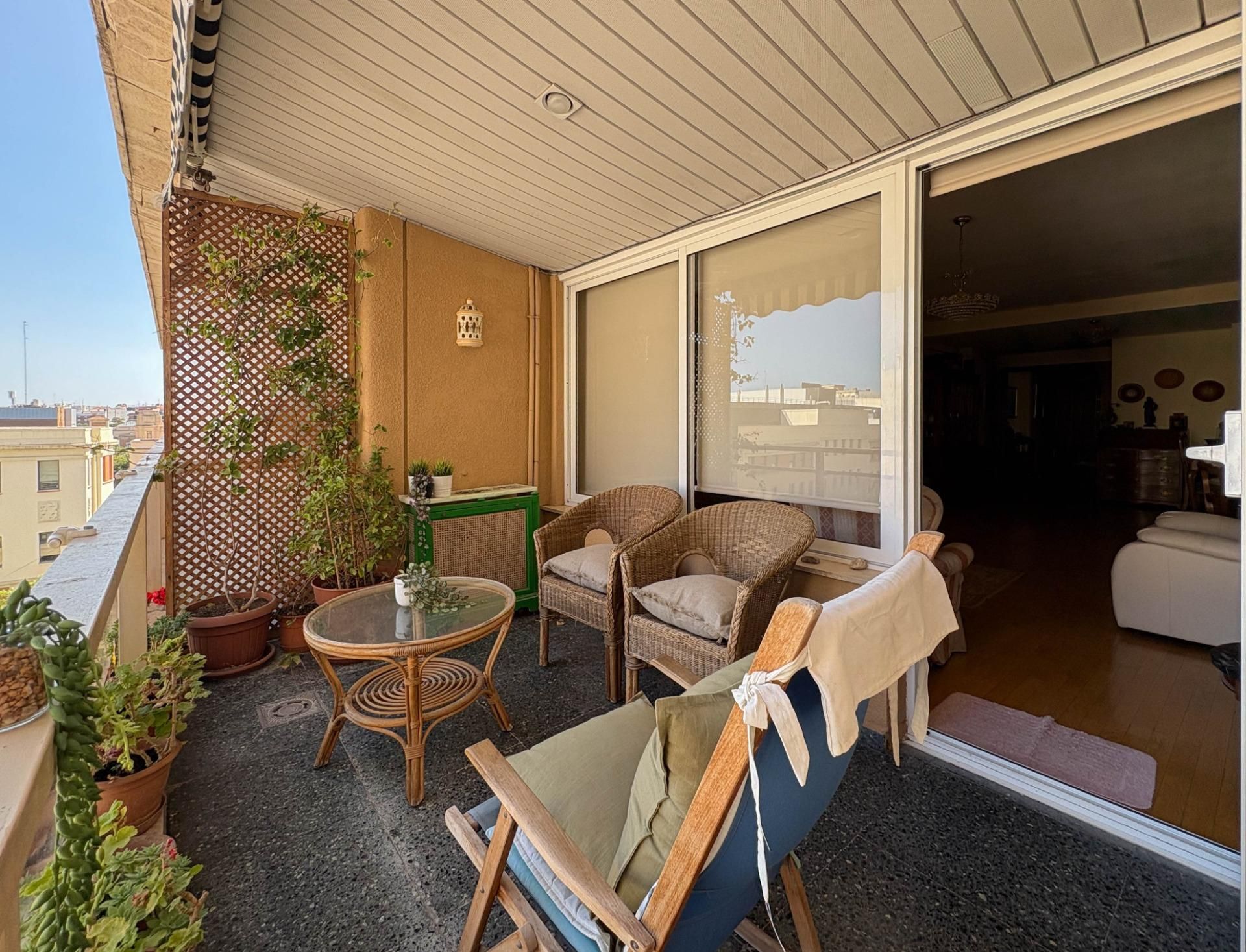 Terrassa de Pis en venda en  Valencia Capital amb Aire condicionat, Calefacció i Terrassa