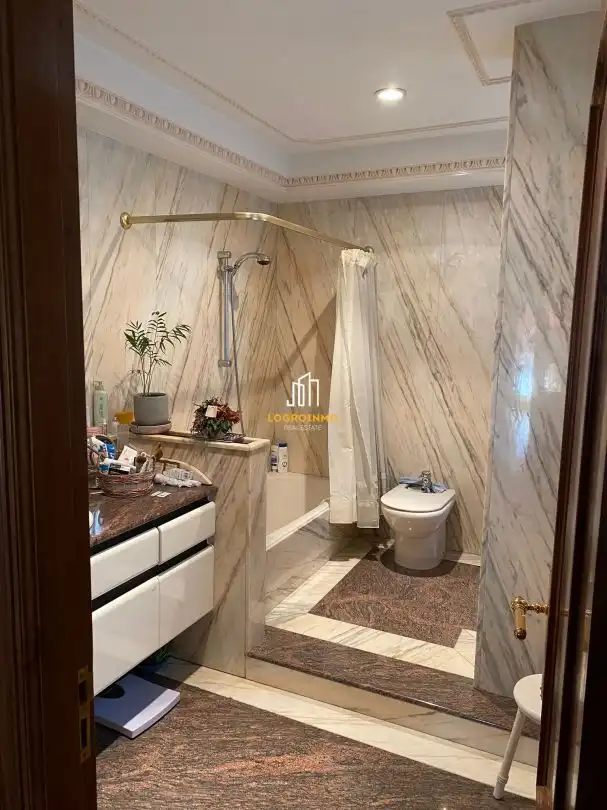 Piso con ascensor en venta en Centro, imagen 10