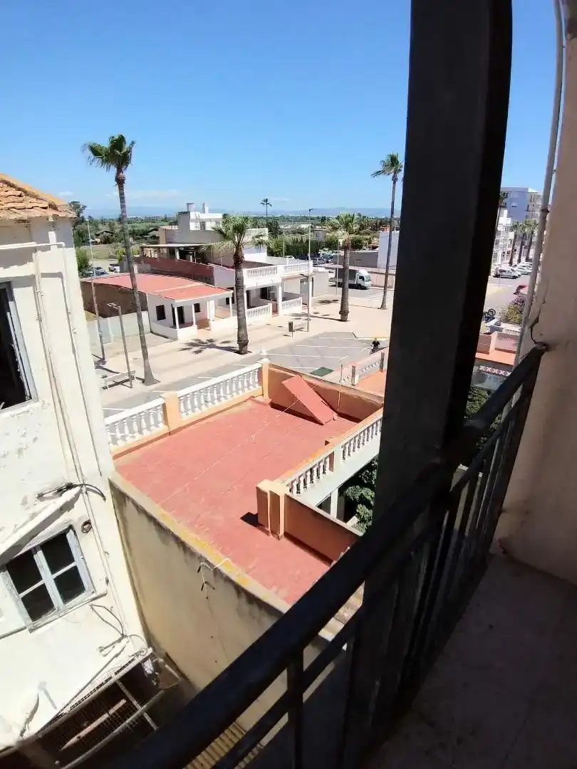 Vista exterior de Casa adosada en venda en Nules amb Balcó
