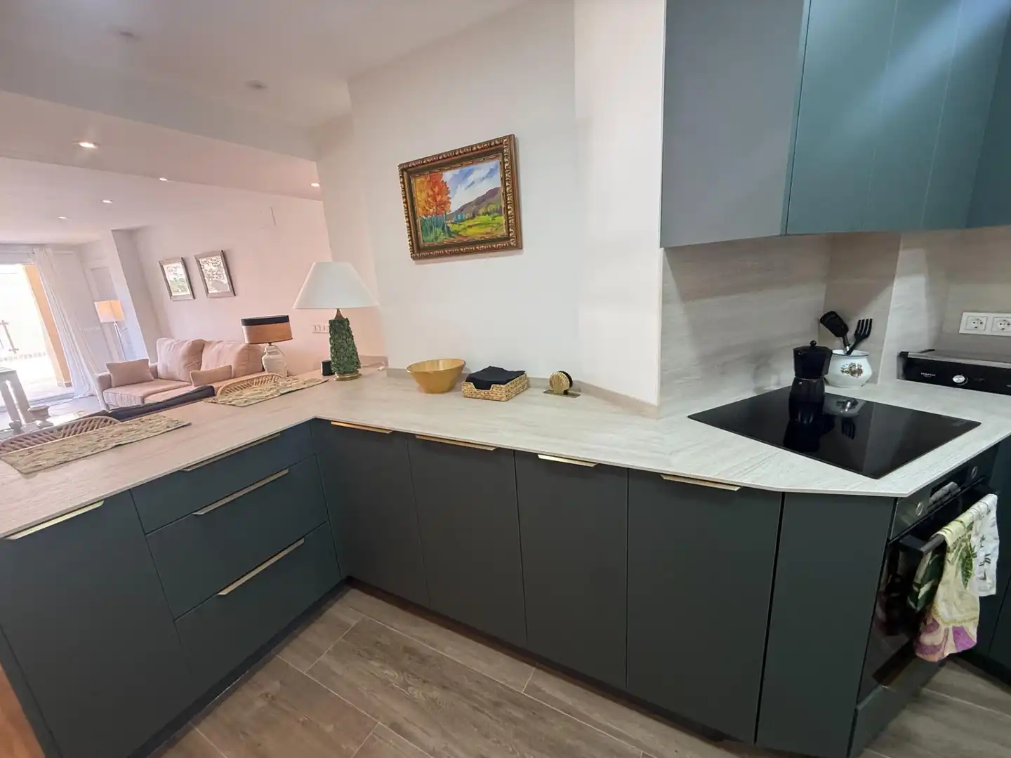 Küche von Wohnung zur Miete in Almería mit Klimaanlage, Terrasse und Möbliert