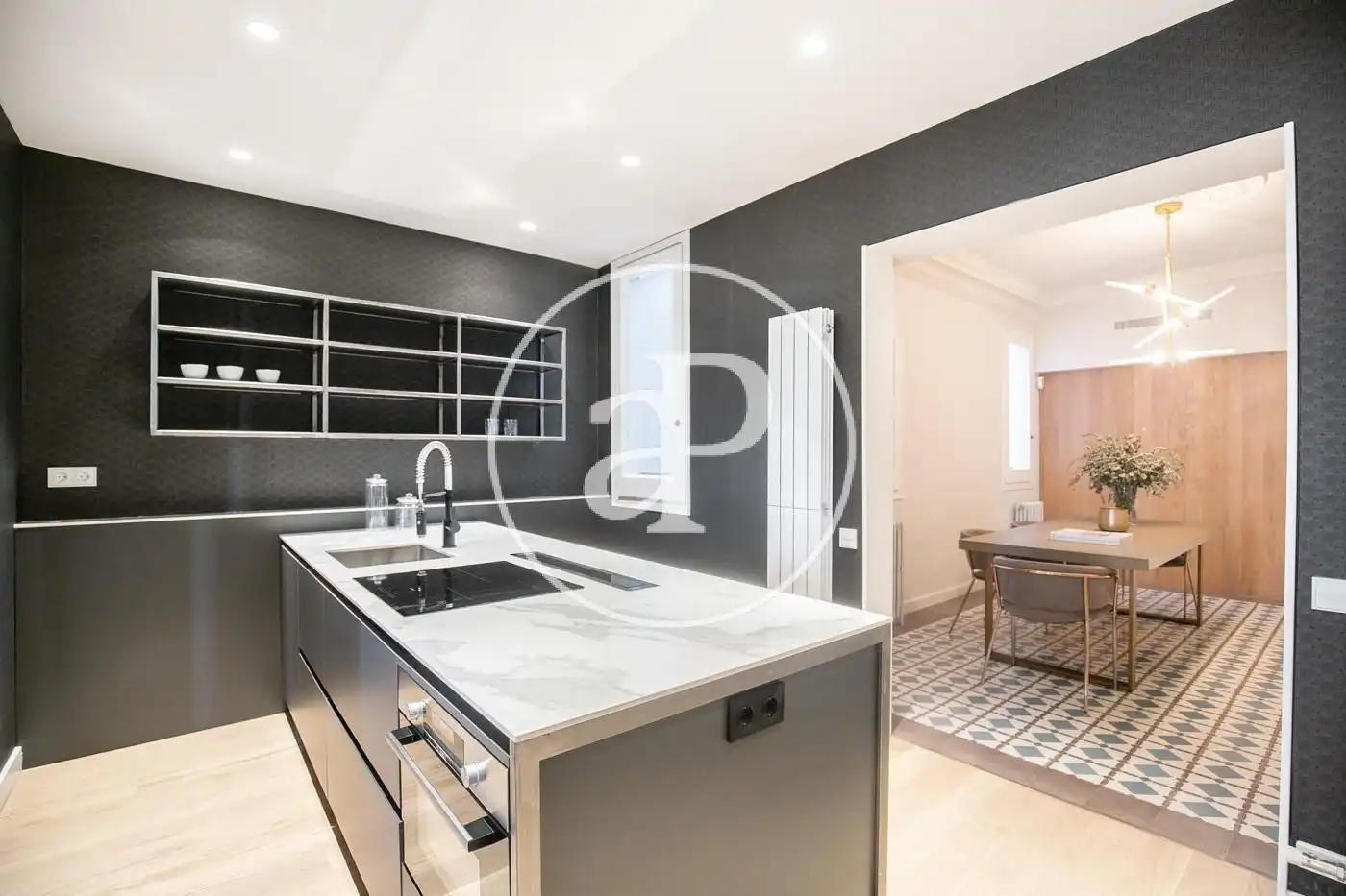 Cocina de Piso en venta en Barcelona con Aire acondicionado, Calefacción y Amueblado