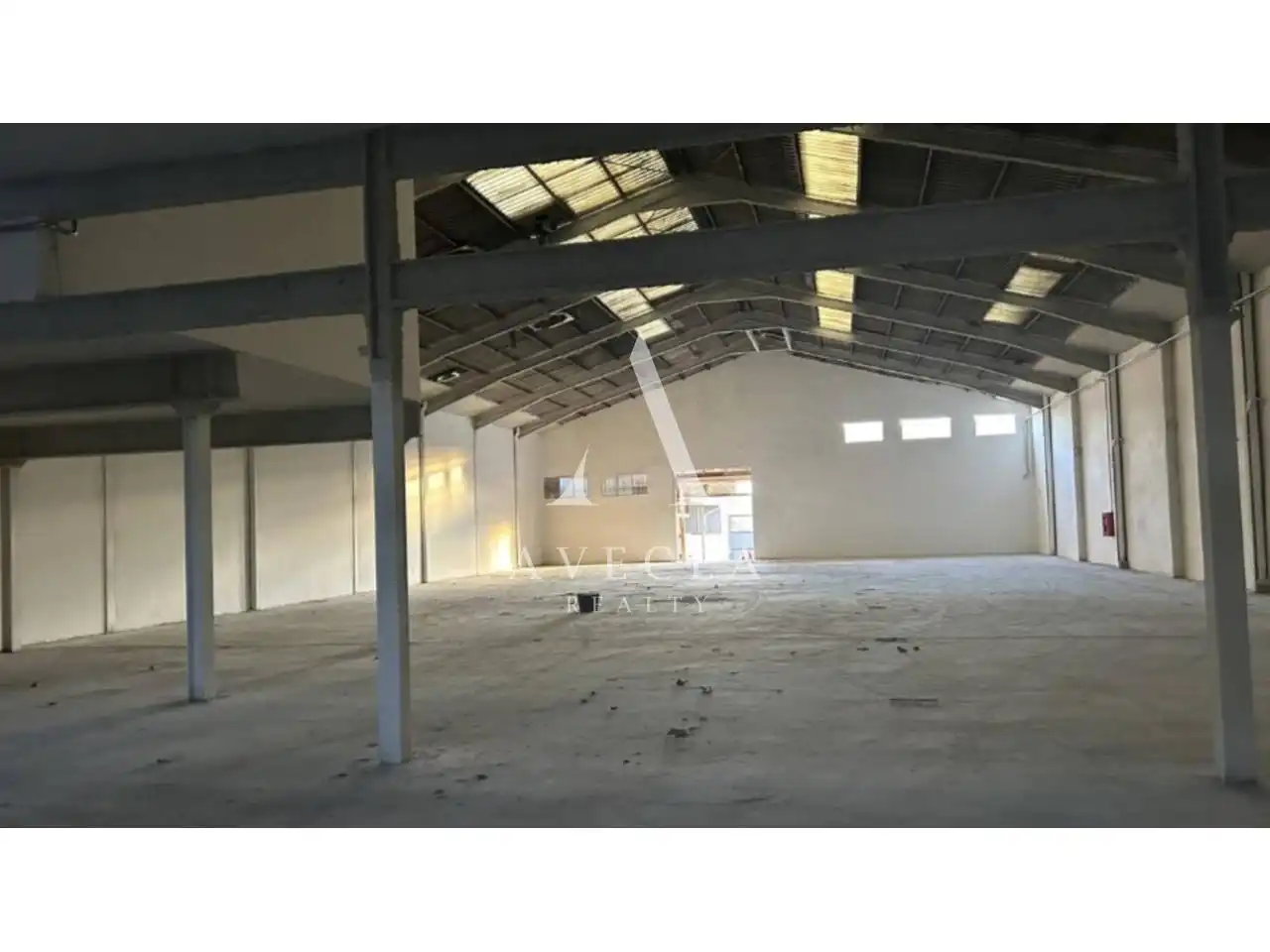 Vista exterior de Nave industrial de alquiler en Barberà del Vallès