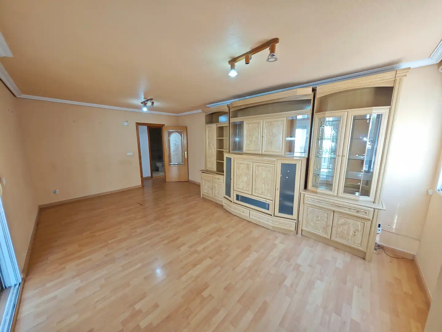Wohnzimmer von Wohnung zum Verkauf in Mutxamel mit Privatgarten, Parkett und Terrasse