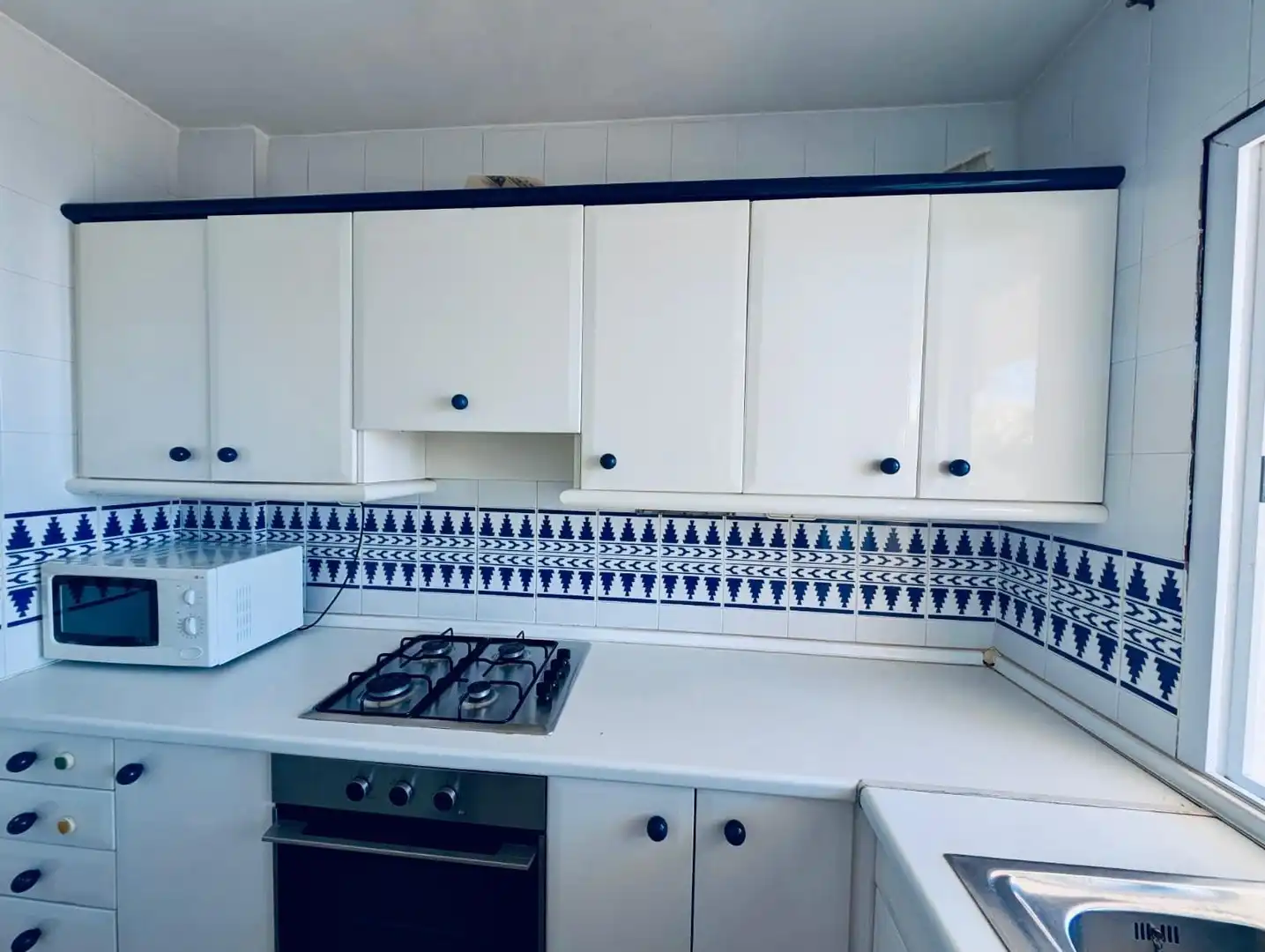 Cocina de Casa o chalet en venta en La Manga del Mar Menor con Jardín privado, Terraza y Trastero