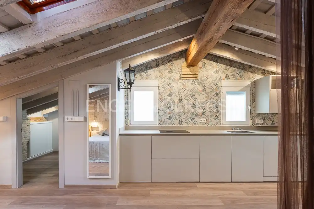 Kitchen of Flat for rent in Valencia  with Air Conditioner, Heating and Parquet flooring