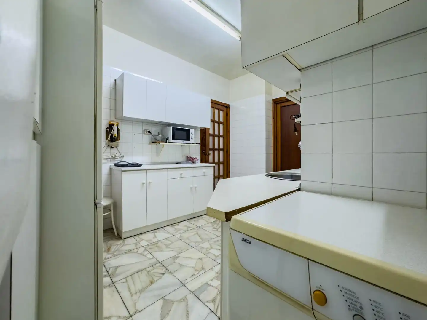 Cuina de Pis en venda en Torrelavega  amb Calefacció, Parquet i Terrassa