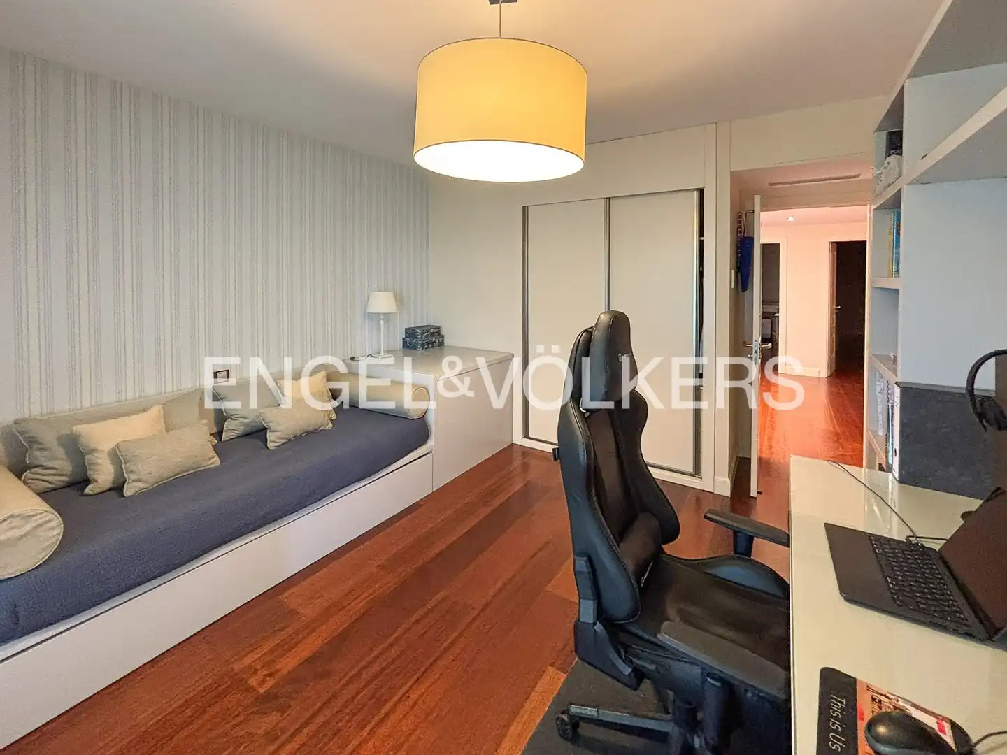 Casa adosada en venta en Las Rozas de Madrid con Aire acondicionado, Calefacción y Jardín privado
