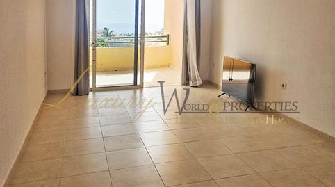 Foto 4 de Apartamento en venta en El Sauce, Playa Fañabé Alto, Adeje