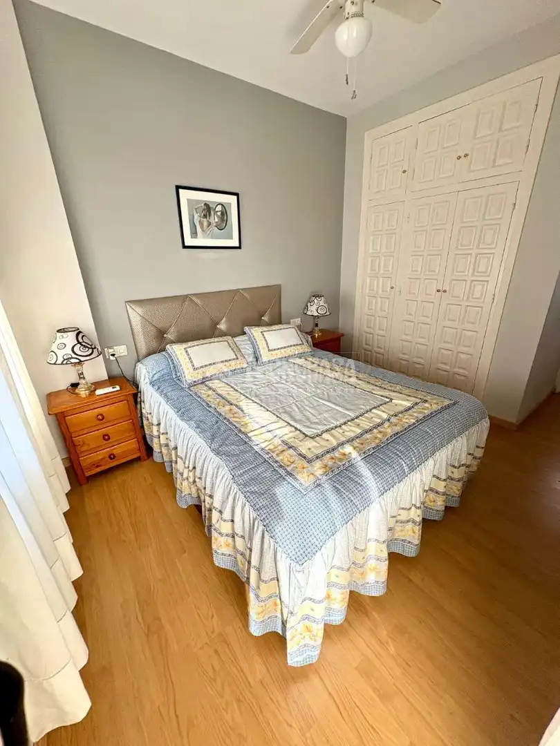 Habitación de Piso de alquiler en Nerja con Aire acondicionado y Balcón