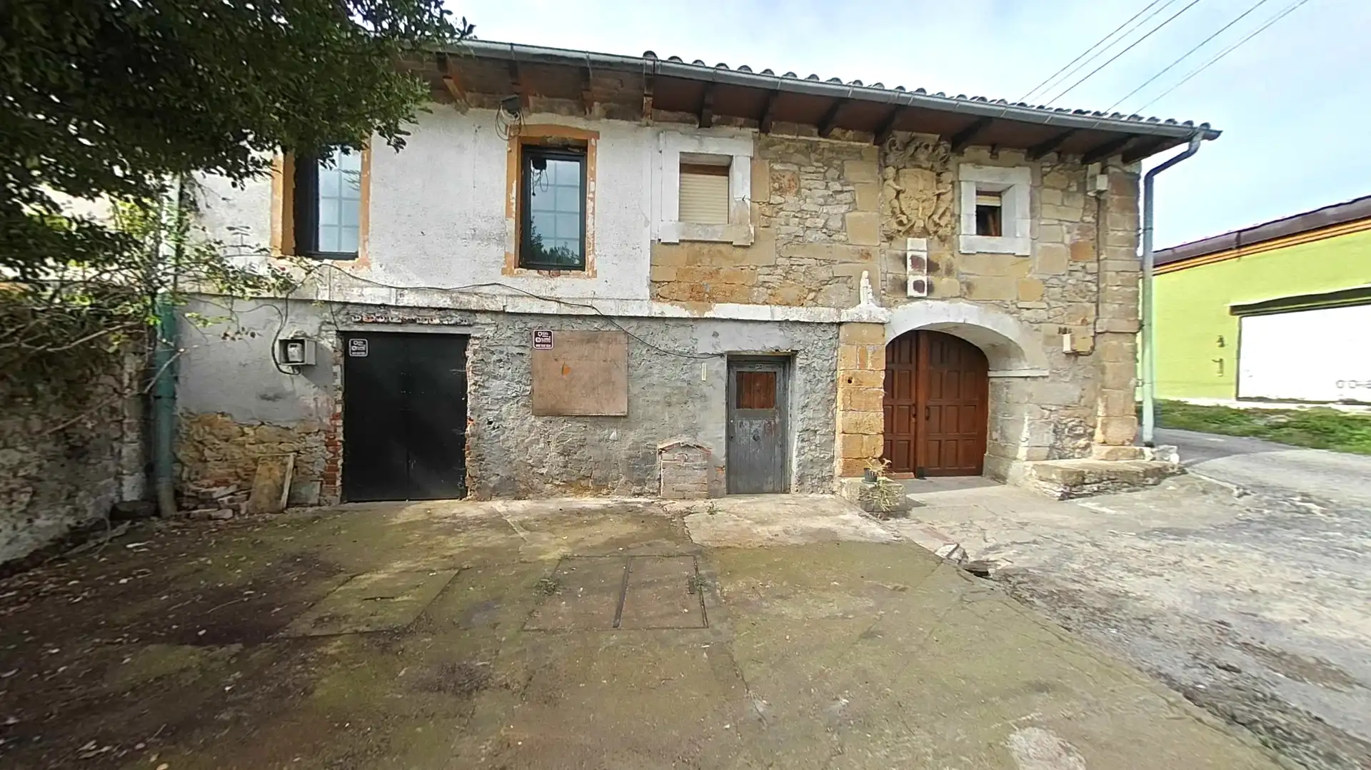 Vista exterior de Casa adosada en venta en Ribamontán al Monte con Balcón