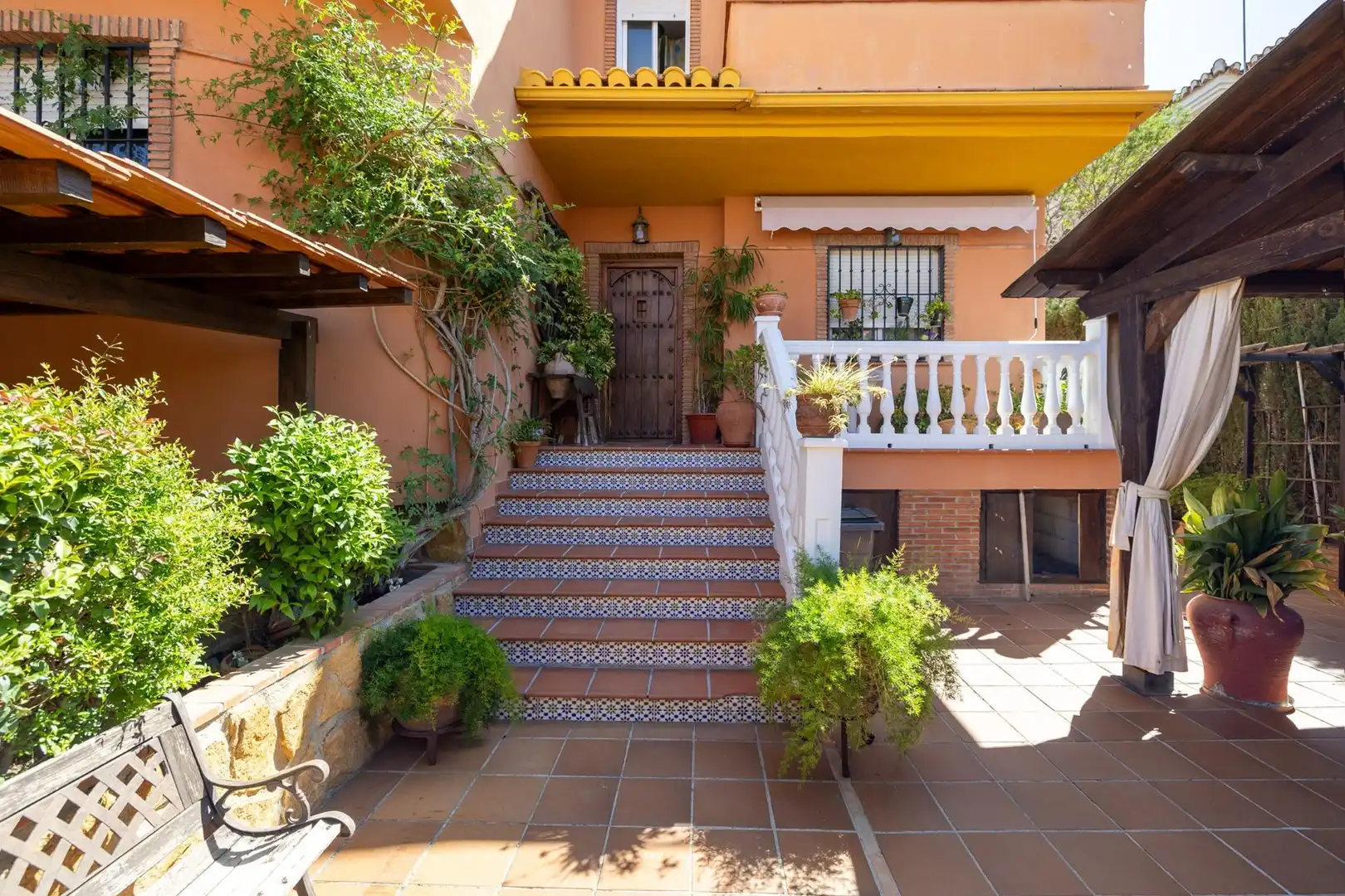 Casa o chalet en venta en Cúllar Vega con Aire acondicionado, Calefacción y Jardín privado