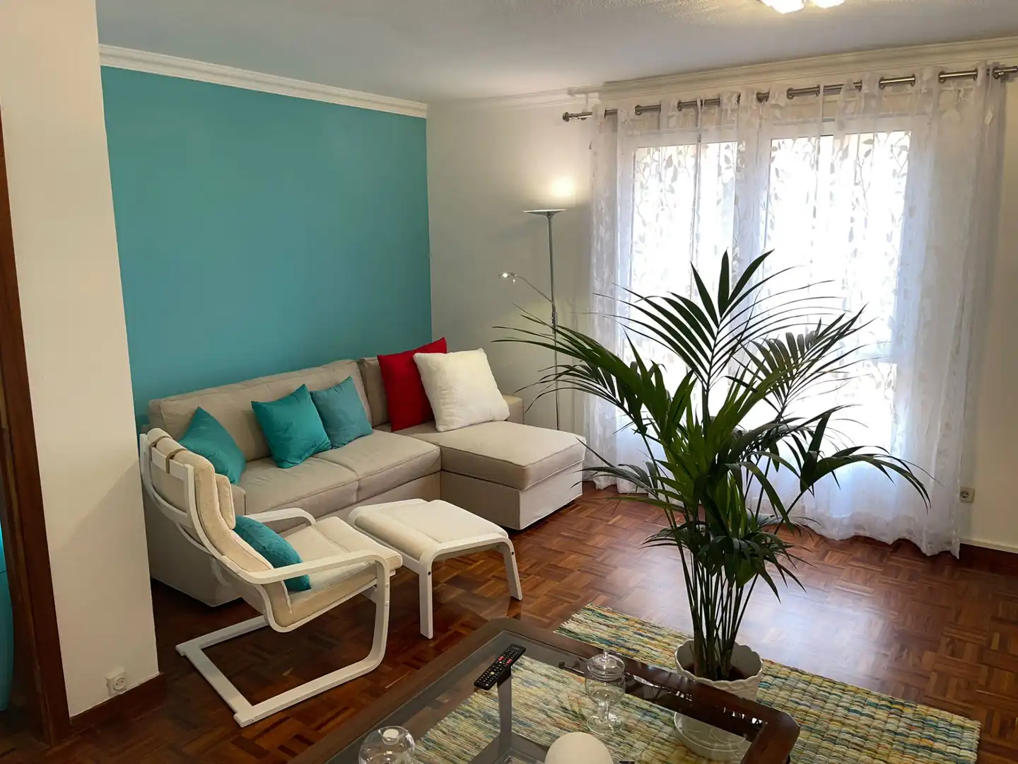 Living room of Flat for sale in Las Palmas de Gran Canaria  with Storage room, Furnished and Oven