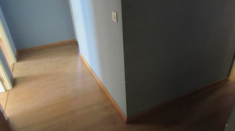 Foto 2 de Piso en venta en Avenida Santa Icia, Alto del Castaño, Narón