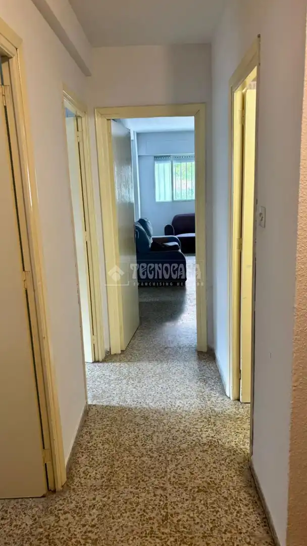 Piso en venta en C. Luz Casanova, Cartuja