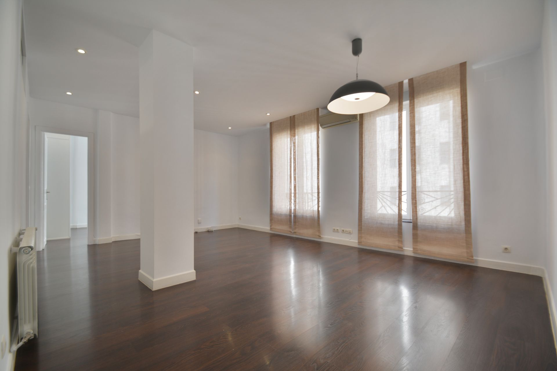 Sala d'estar de Pis de lloguer en  Madrid Capital amb Aire condicionat i Calefacció