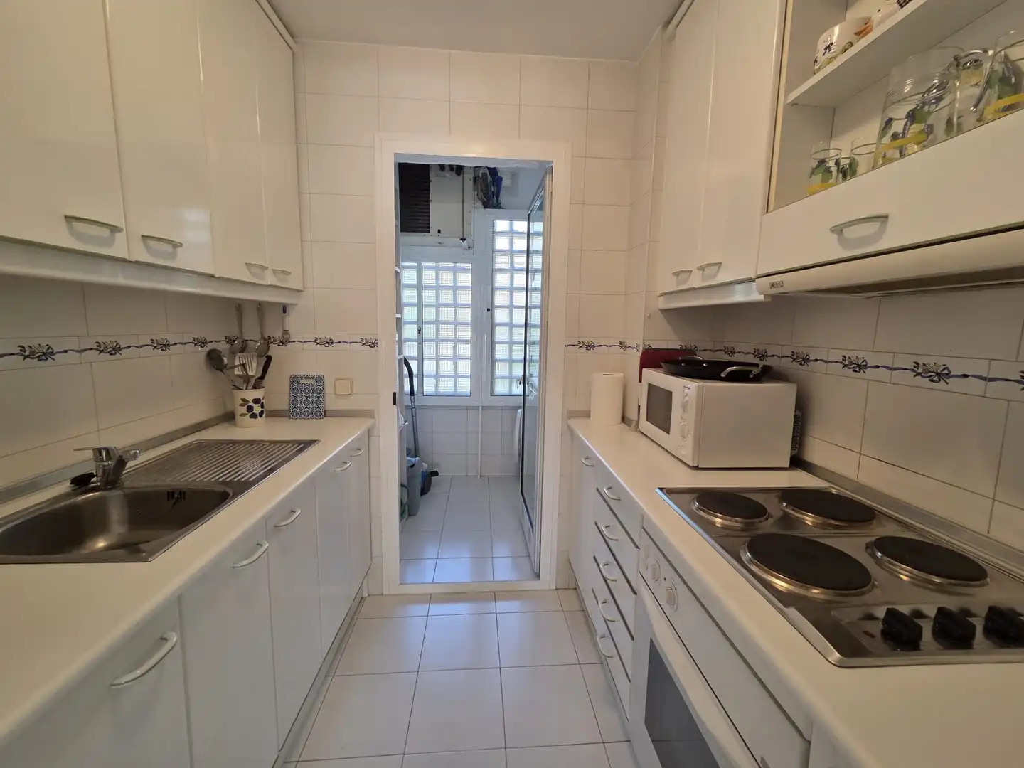 Cocina de Piso en venta en Torremolinos con Terraza, Trastero y Amueblado