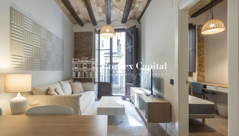 Foto 1 von Wohnung zum Verkauf in Sant Antoni, Barcelona