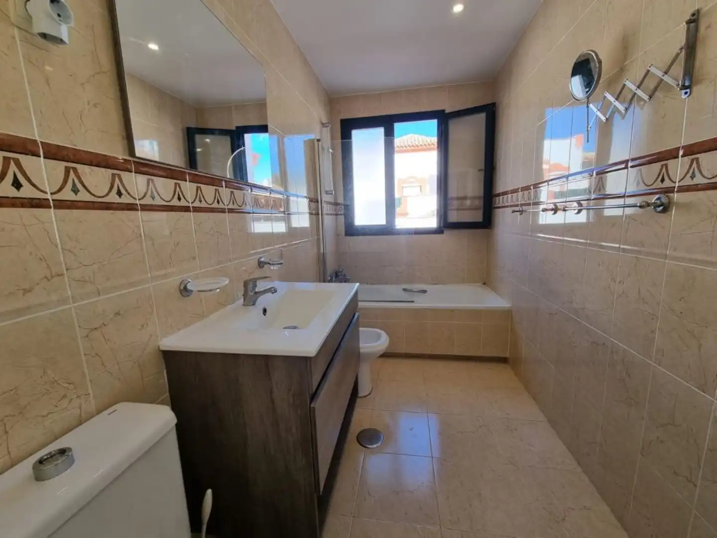 Bathroom of Duplexes for rent in Estepona  with Air Conditioner, Furnished and Balcony