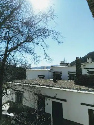 Vista exterior de Edifici en venda en Alpujarra de la Sierra