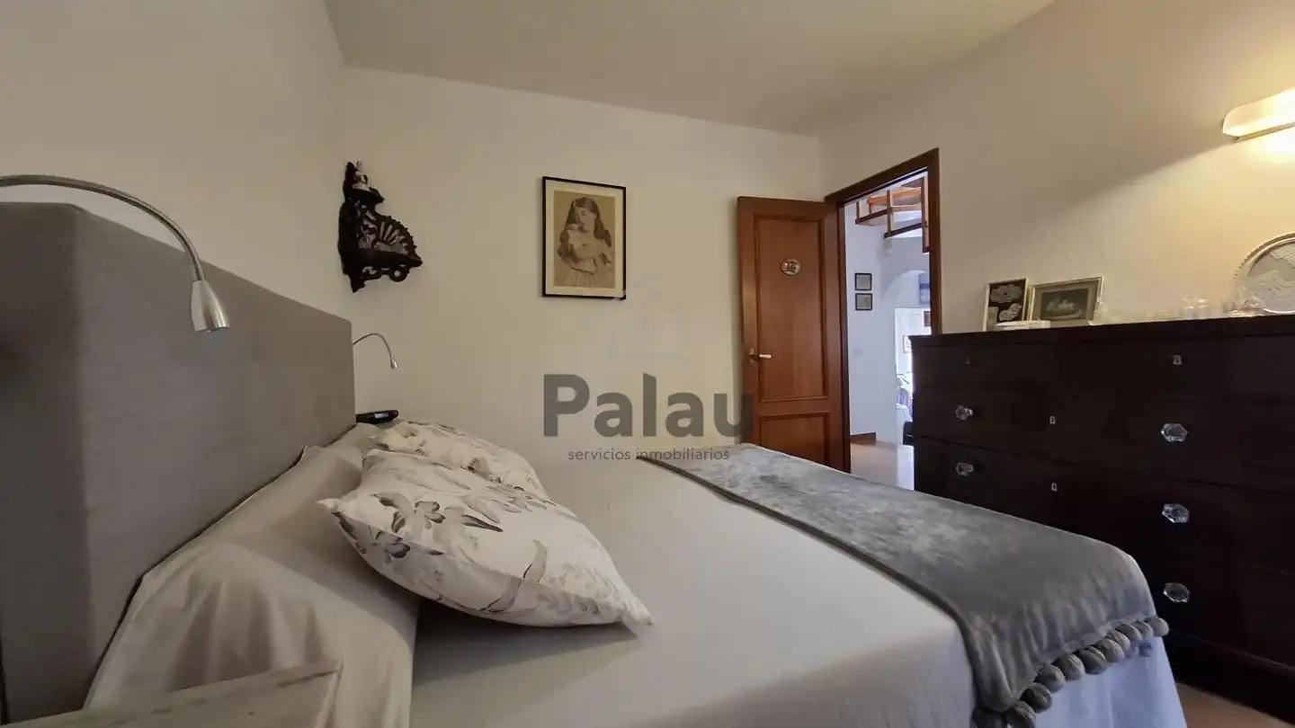 Bedroom of Houses for sale in Es Castell  with Air Conditioner, Heating and Private garden