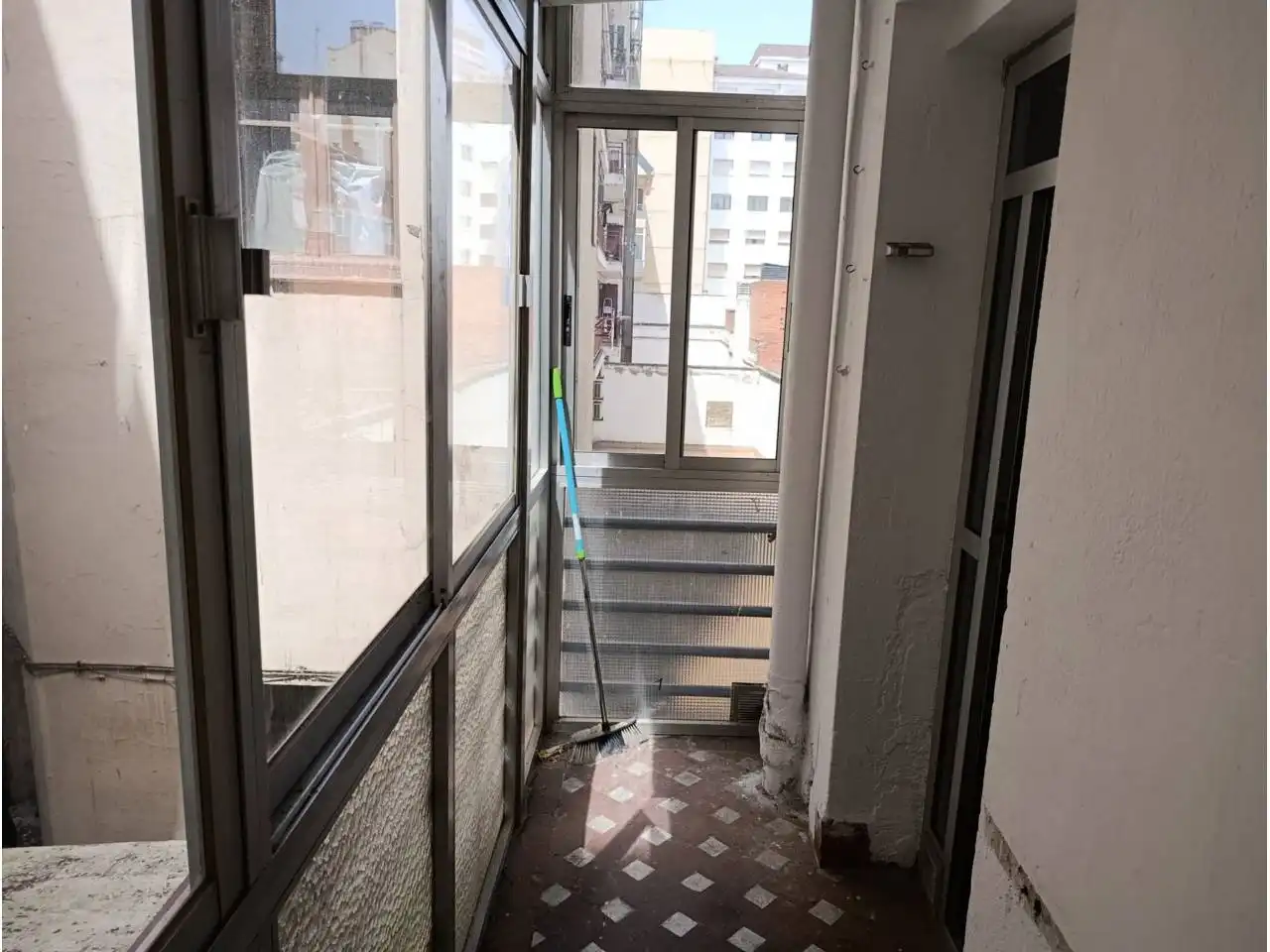 Terraza de Piso en venta en León Capital  con Calefacción, Terraza y Trastero