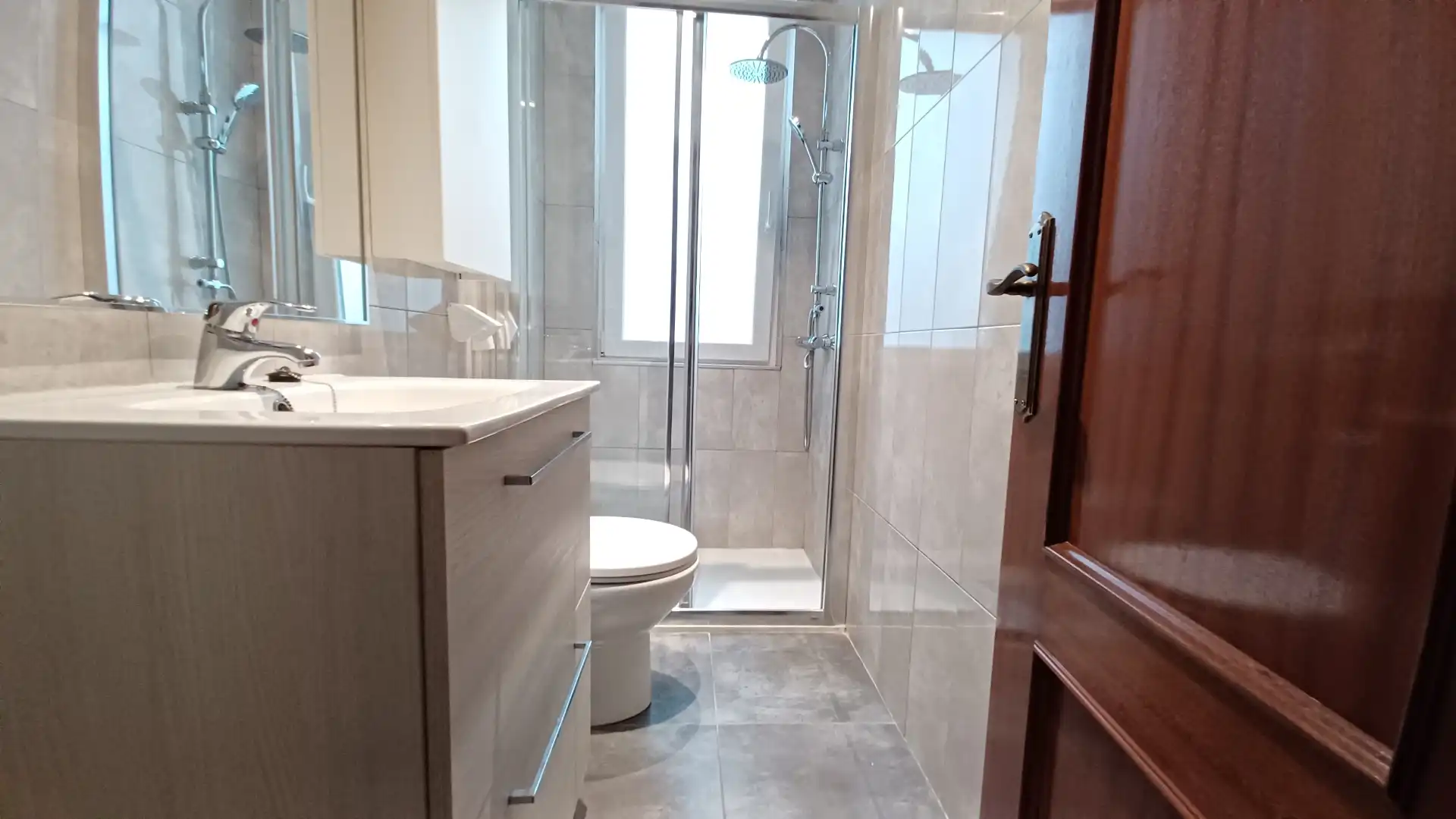 Baño de Piso en venta en Begoña - Santutxu