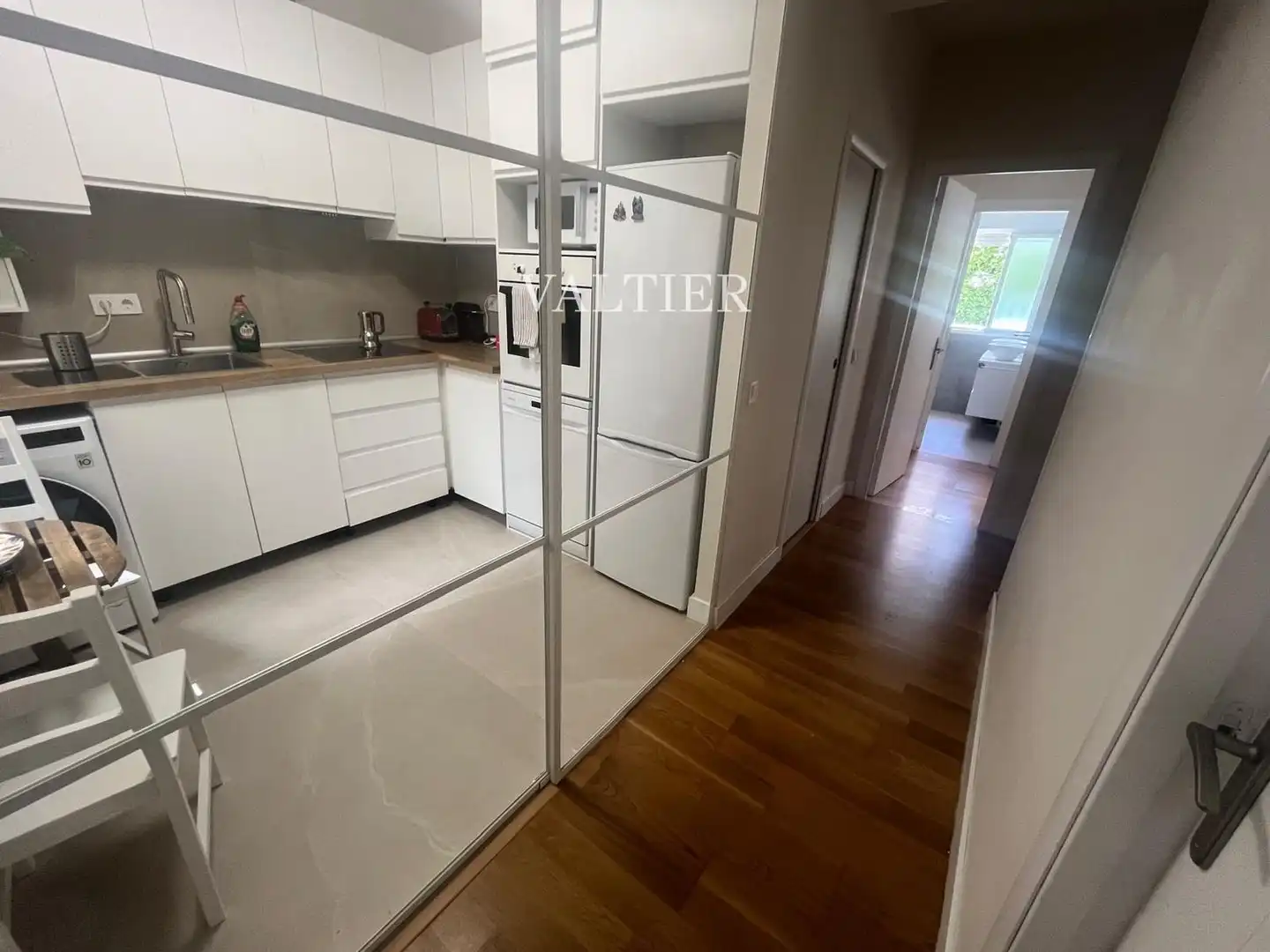 Habitación de Piso de alquiler en Madrid con Aire acondicionado, Trastero y Amueblado