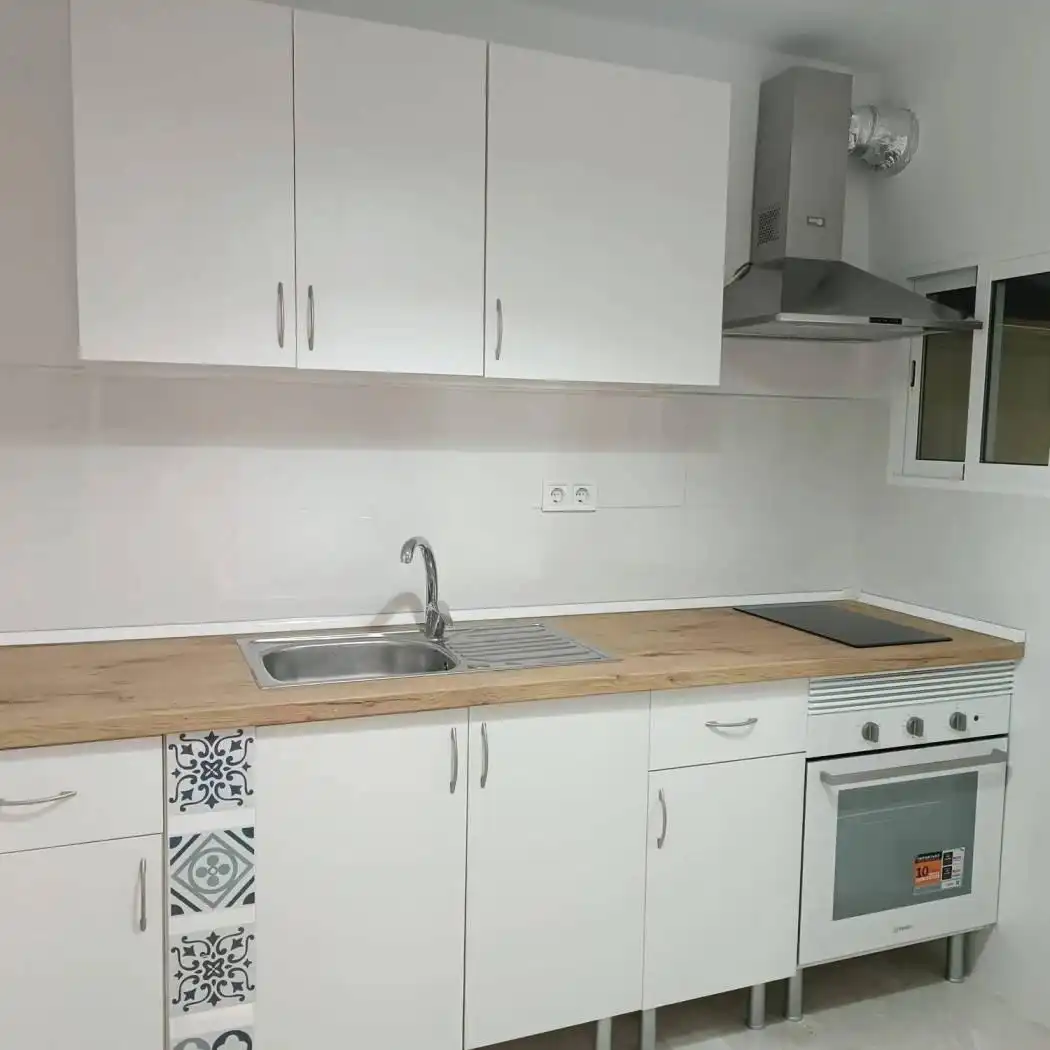 Piso de alquiler en Carrer RAMON CASAS, 2, Fenals