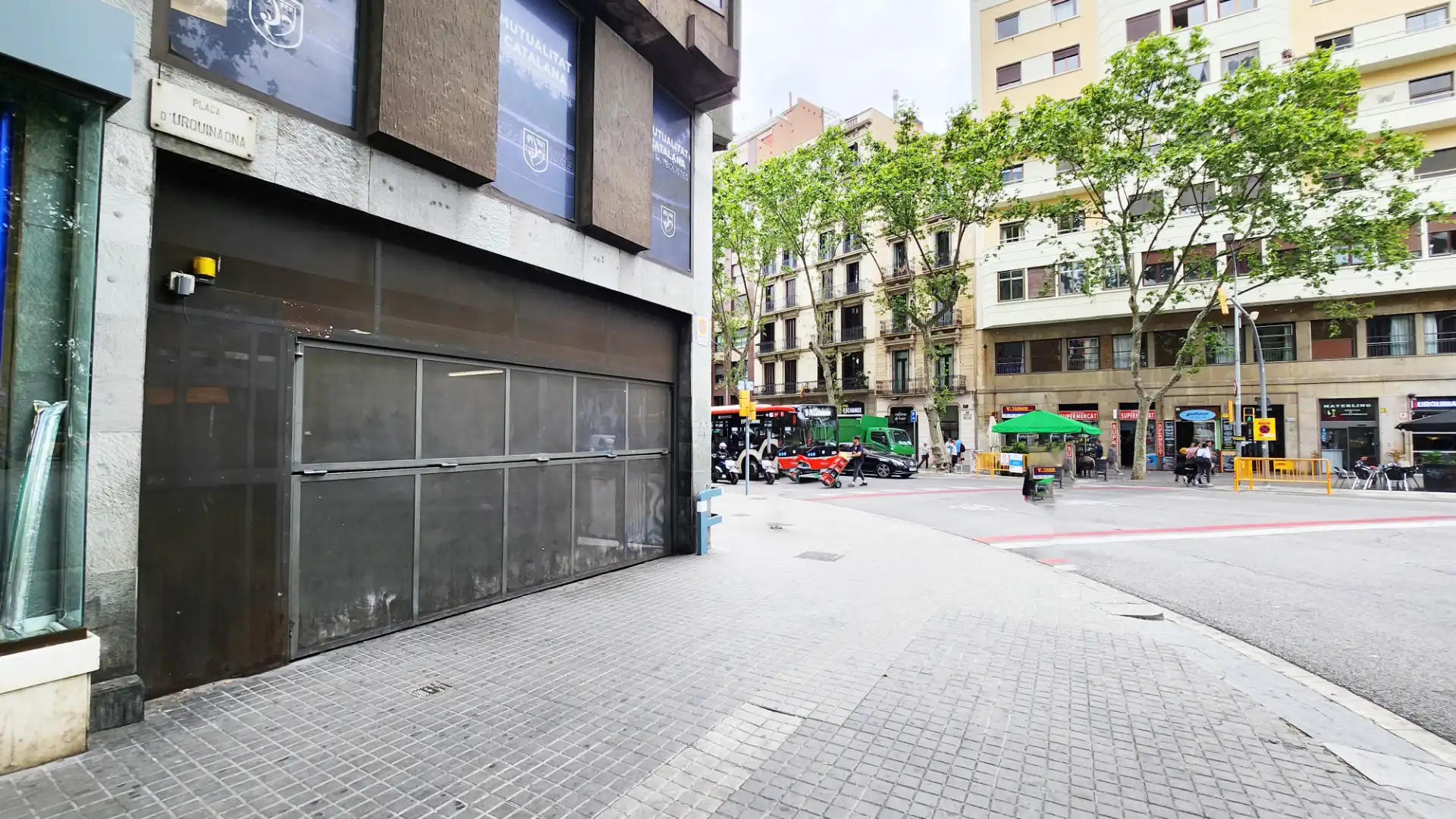 Individuale con ascensore in affitto a Plaça d'Urquinaona 7, imagen 3
