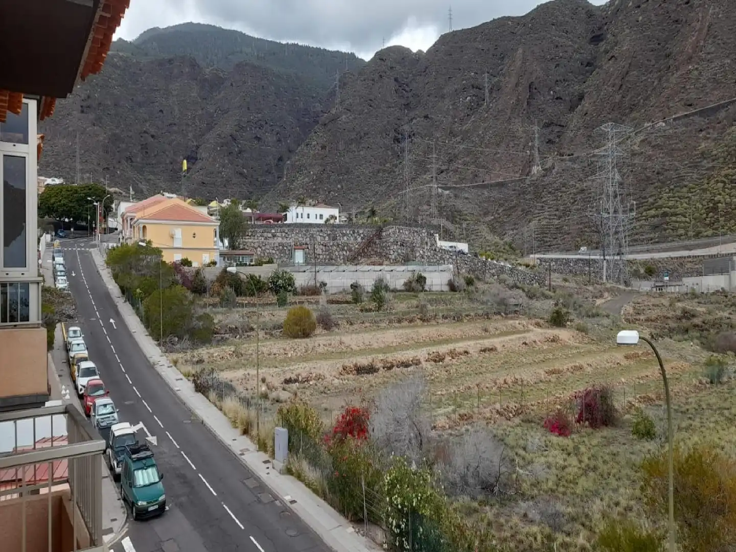 Außenansicht von Wohnung zum Verkauf in Candelaria mit Terrasse und Abstellraum